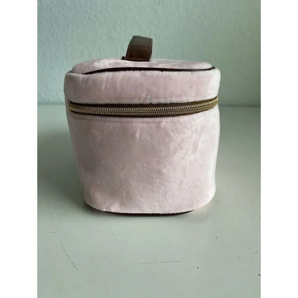 JUICY COUTURE Makeup Bag Travel Cosmetic Train Case Pink‎ Velour Scottie Crown